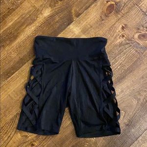 Active wear shorts